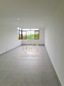 WhatsApp Image 2024 05 16 At 3.31.07 PM 225x300